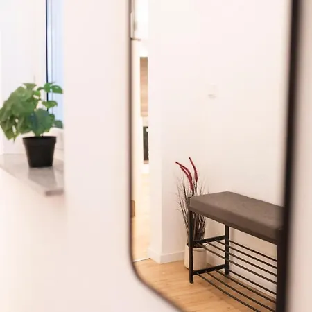 Peter - Premium I 95qm I 3 Schlafzimmer I Grosses Bad I Kueche I Wohnzimmer I Tv شقة *