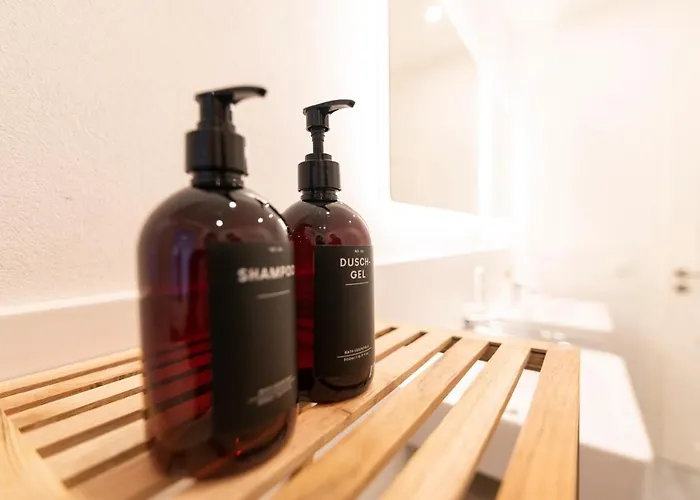 Peter - Premium I 95qm I 3 Schlafzimmer I Grosses Bad I Kueche I Wohnzimmer I Tv Apartman Fulda