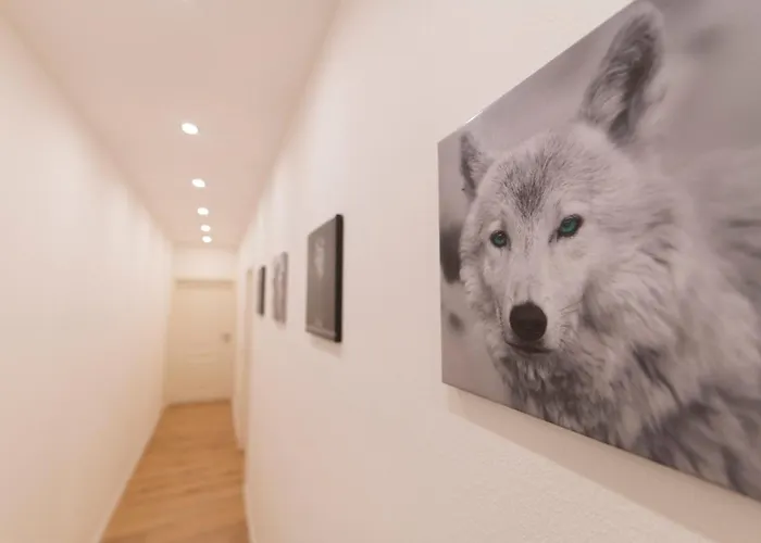 Peter - Premium I 95qm I 3 Schlafzimmer I Grosses Bad I Kueche I Wohnzimmer I Tv